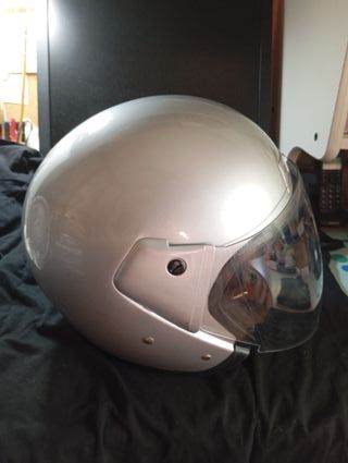 Casco Jet Mitaka.Talla M. Muy buen estado
