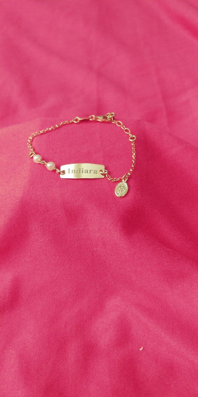 Vendo está esclava gente que no recoge