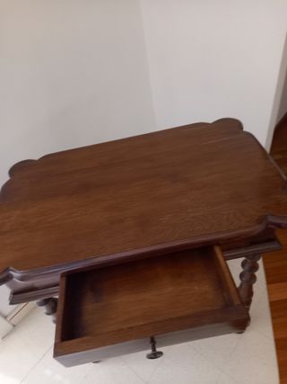 Tavolinetto arte povera