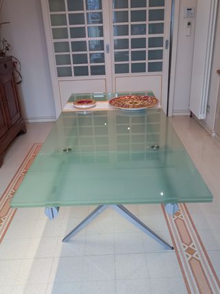 Tavolo in cristallo design DESALTO