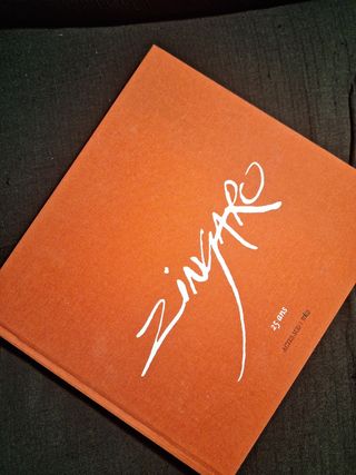 Zingaro. 25 ans (caja de 8 DVDs + libro)