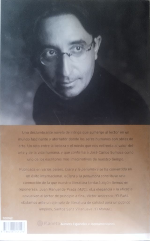 Libro clara y la penumbra