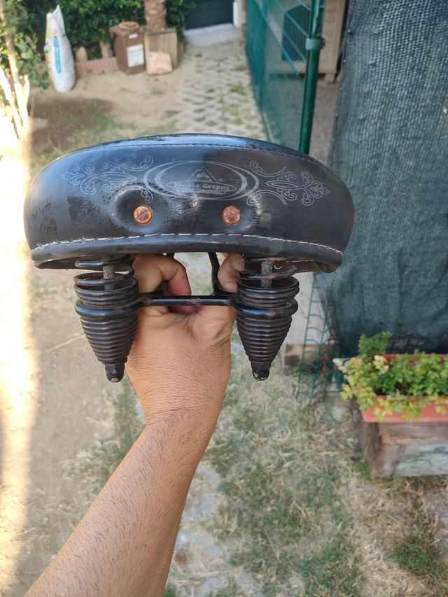 Selle vintage Montegrappa