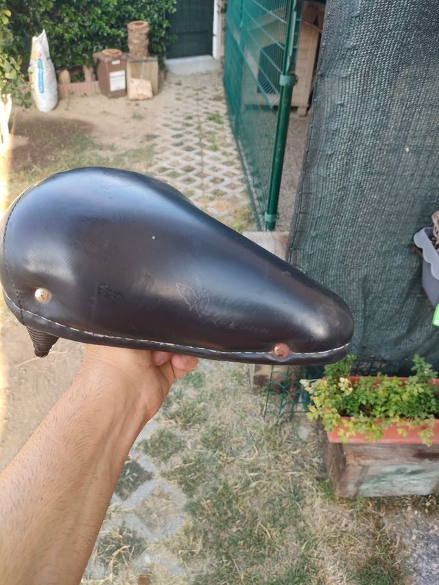 Selle vintage Montegrappa