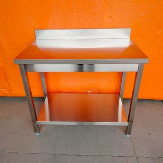 🔲 Mesa Mural de acero con 1 Estante