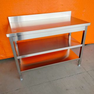 🔲 Mesa Mural de acero con 2 Estantes