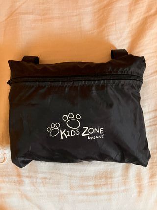 Cubre carro paseo capa plástica ajustable con goma