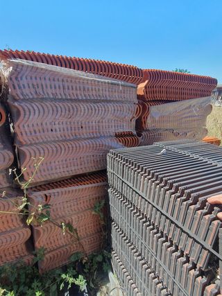 Tejas mixta oliva y cumbrera