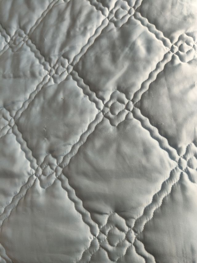 Edredón azul volante.220x142