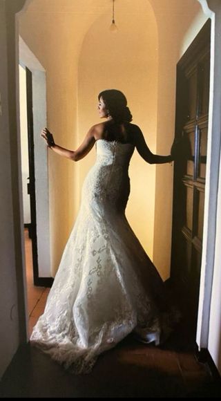 Vestido de novia PRONOVIAS corte sirena y encaje