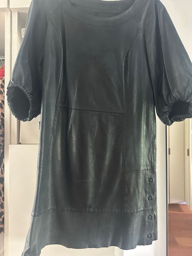 Vestido piel vintage. Hakei