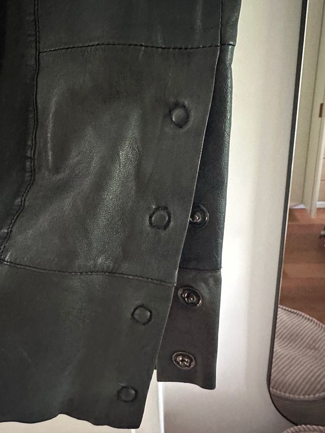 Vestido piel vintage. Hakei