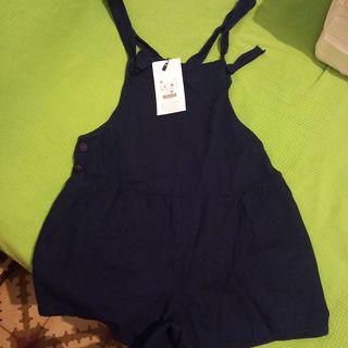 Peto mujer pantalón corto azul marino 