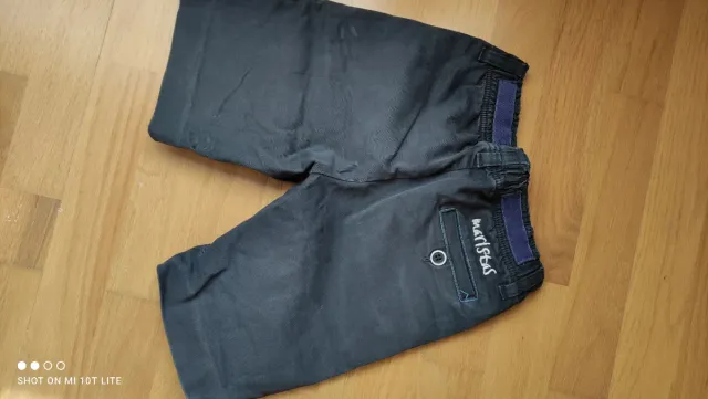 Pantalones cortos niño uniforme Maristas Valladoli