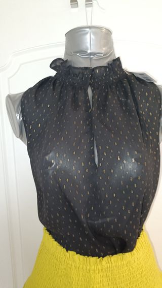 Conjunto camisa y falda nuevo