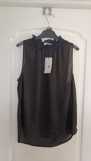 Conjunto camisa y falda nuevo
