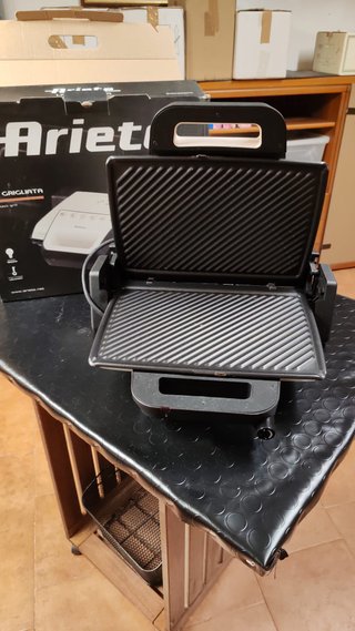Griglia elettrica ARIETE "La grigliata"