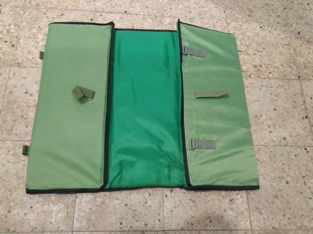 Esterilla y colchoneta niño