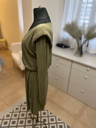 Vestido Caqui Scalpers