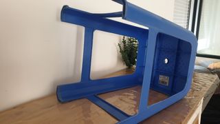 Taburete azul escalera nuevo