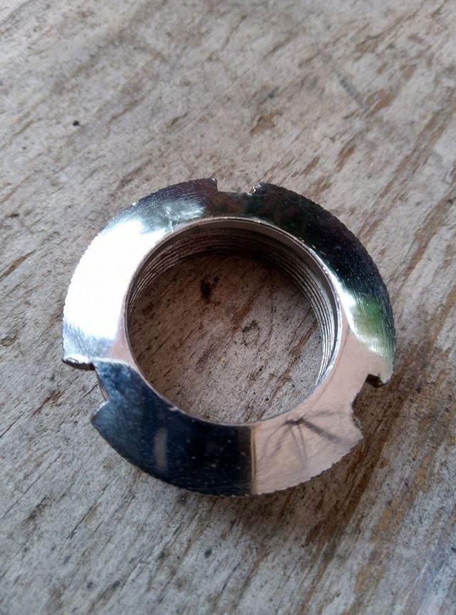 Tuerca direccion Mobylette