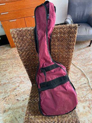 Guitarra de niño