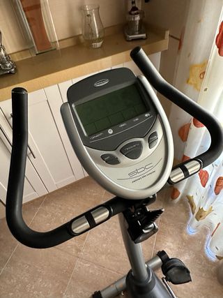 Bicicleta estática BH H490 RHYNO