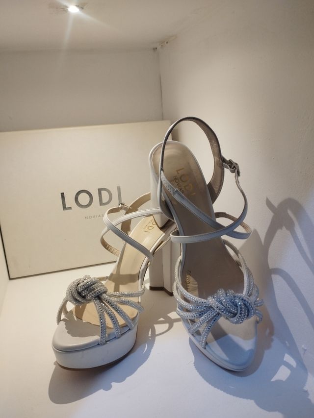 Salones blancos novia LODI