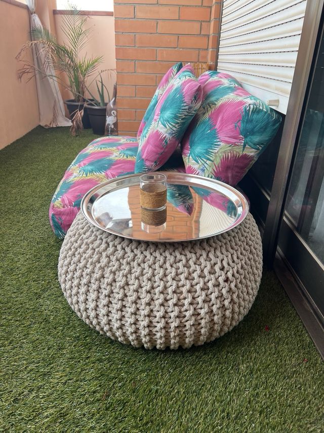 Puff Asiento o Mesita