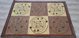 ALFOMBRA DE LANA. 200cm × 140cm