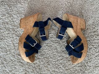 Sandalias Bimba y Lola azul marino