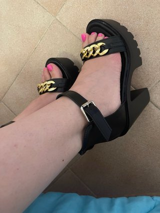 Sandali neri con tacco largo n.38