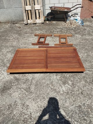 Mesa patio de madera