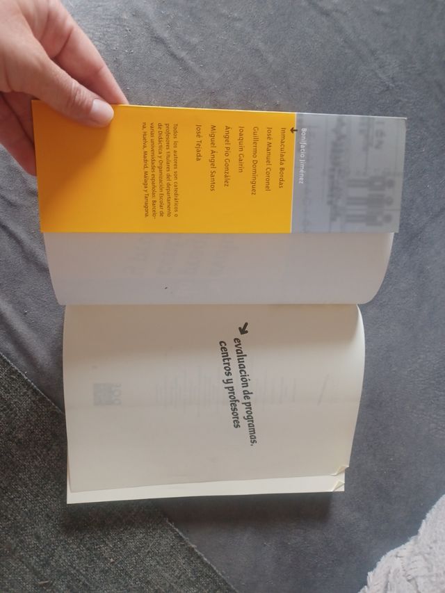 Evaluación de programas, centros y profesores