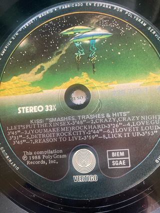 Kiss Smashes, Thrashes and Hits LP