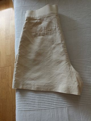 Pantalón corto