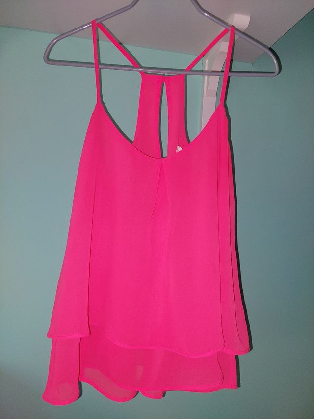 Camiseta rosa fluor