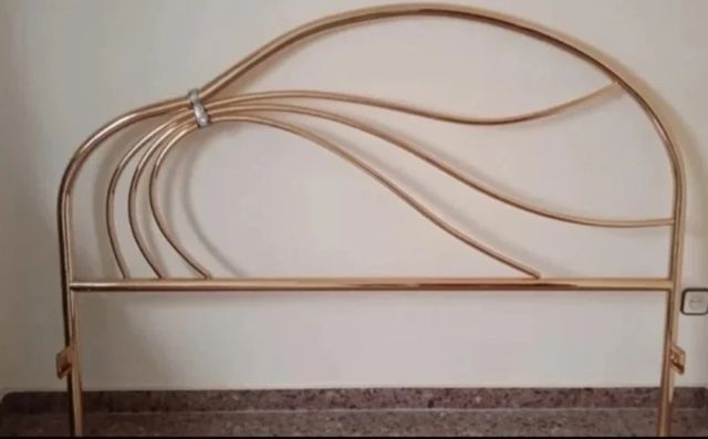 Cama dorada Vidal Grau