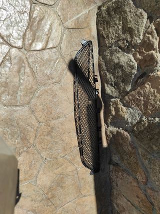 Rejilla paragolpes w212