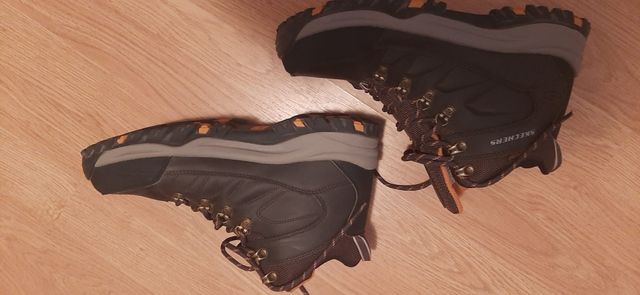 Botas Montaña Skechers