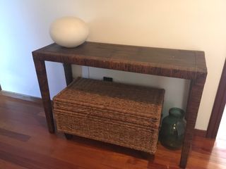 Mesa recibidor