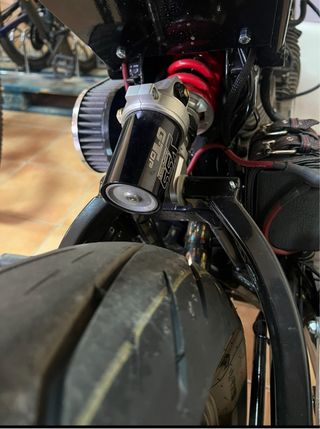 YAMAHA XV 750 CAFE RACER