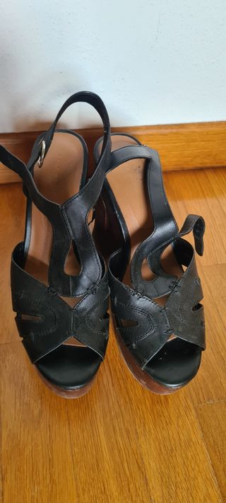 Tacchi Zara sandallo alto con plateu