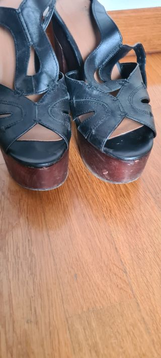 Tacchi Zara sandallo alto con plateu