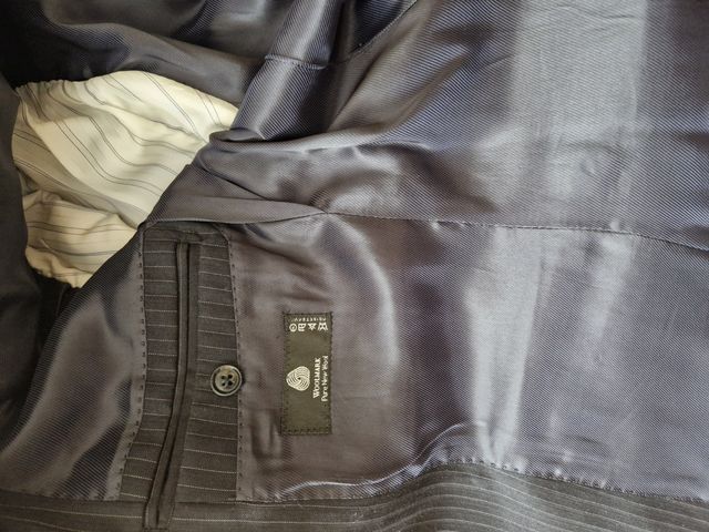 Traje Cortefiel azul oscuro talla 48