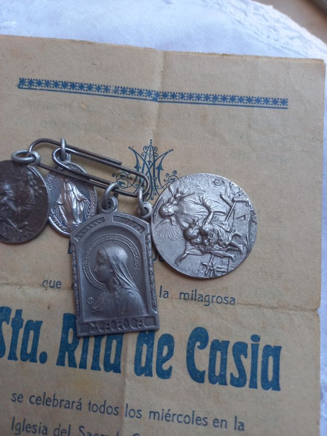 Medaglie all'inizio del secolo.