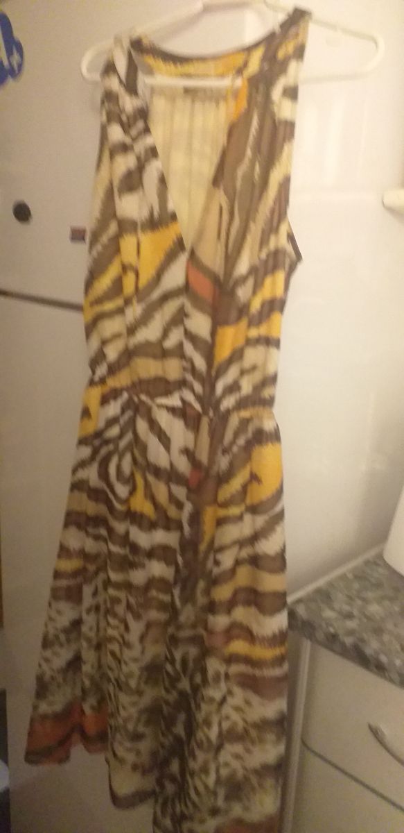 VESTIDO ROBERTO VERINO