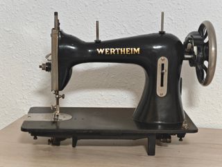 Máquina de coser Wertheim