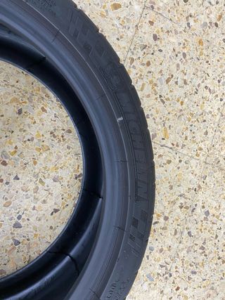 Neumatico michelin pilot super sport