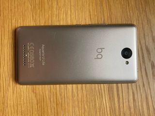 Bq acuaris U Lite dorado